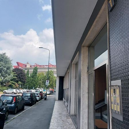 Franco Sansirohouse Rho Mi Fiera Apartman Milánó Kültér fotó